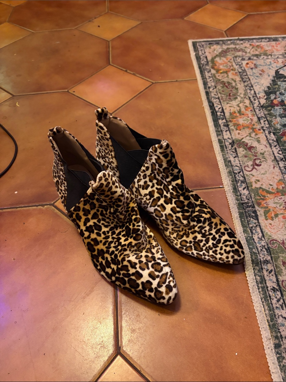 Leopard Print Pointed Chelsea Ankle Boots - Leopard